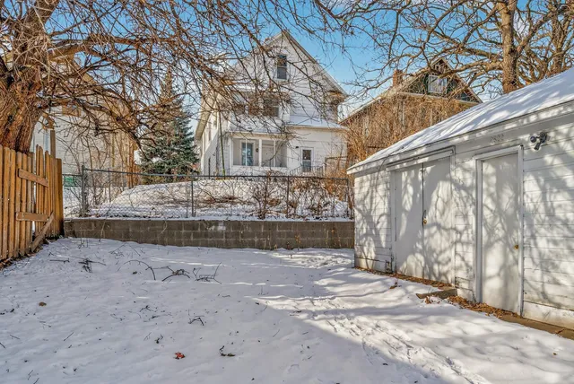 $249,900 | 2622 North 4th Street, Minneapolis, MN 55411