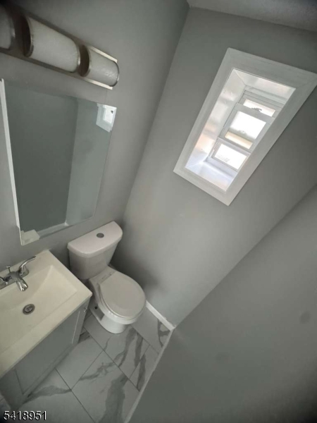 17 Teaneck Road, Unit 2A Ridgefield Park, NJ 07660 - Photo 7 of 9