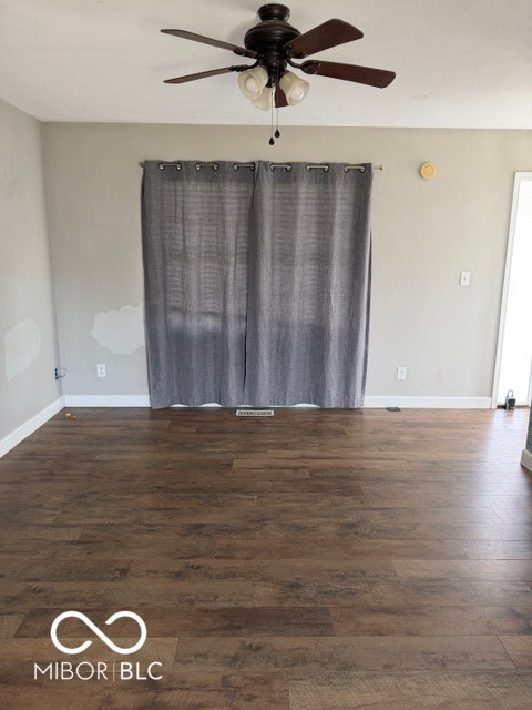 4651 Maplelawn Drive Columbus, IN 47203 - Photo 2 of 17