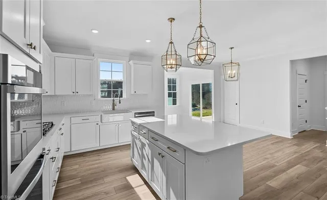 $535,000 | 4610 Hanes Lk Drive, Winston-Salem, NC 27106