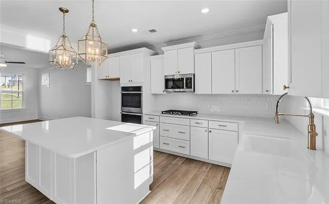 $535,000 | 4610 Hanes Lk Drive, Winston-Salem, NC 27106