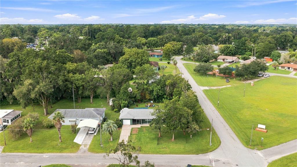 5708 Southeast Palm Road Belleview, FL 34420 - Photo 27 of 31 Gallery Image 27