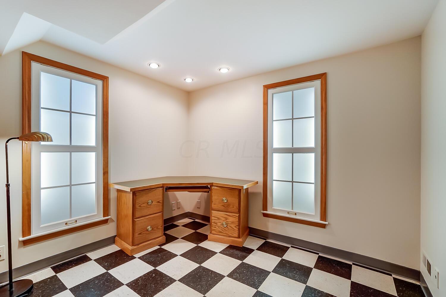 2895 Halstead Road Upper Arlington, OH 43221 - Photo 43 of 63 50041490-050_web