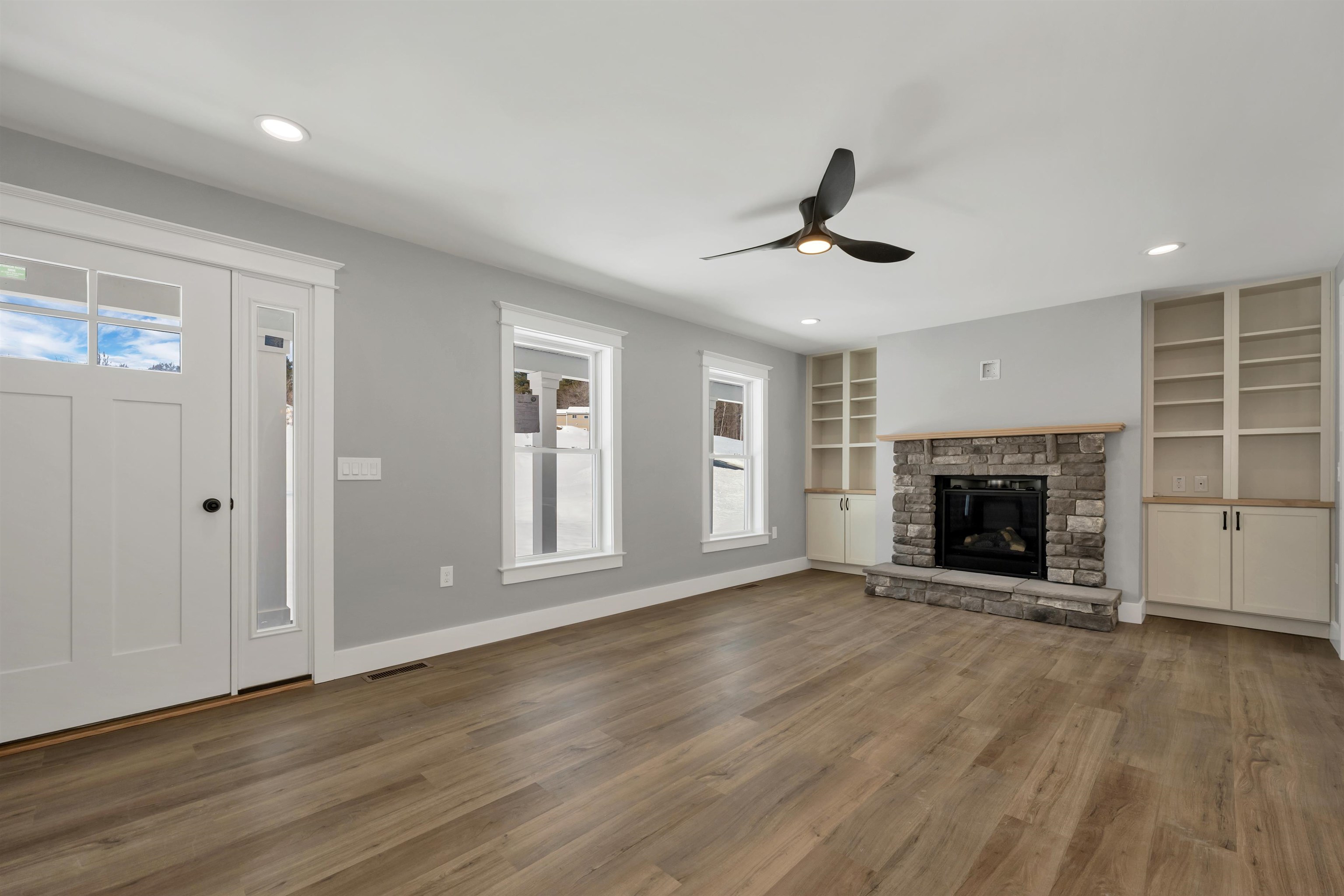 152 Young Road Gilford, NH 03249 - Photo 11 of 60