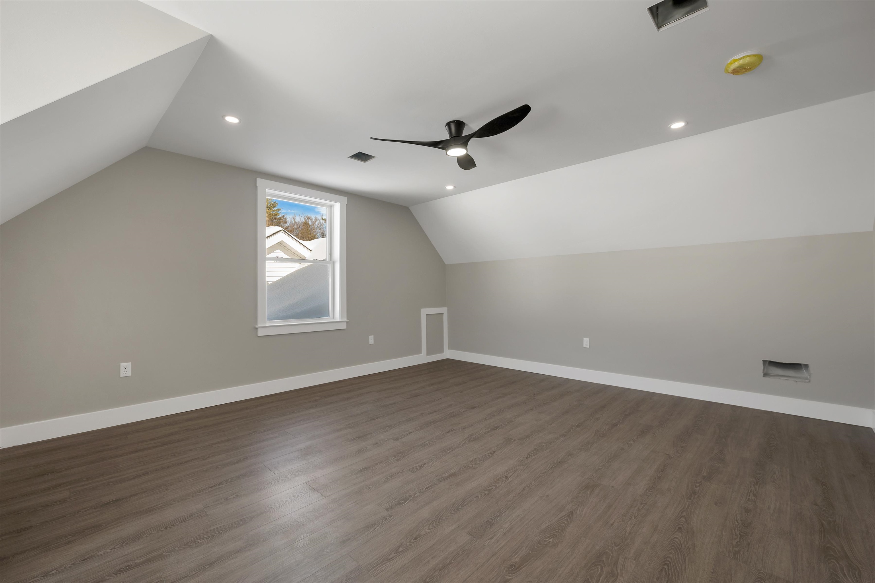 152 Young Road Gilford, NH 03249 - Photo 39 of 60