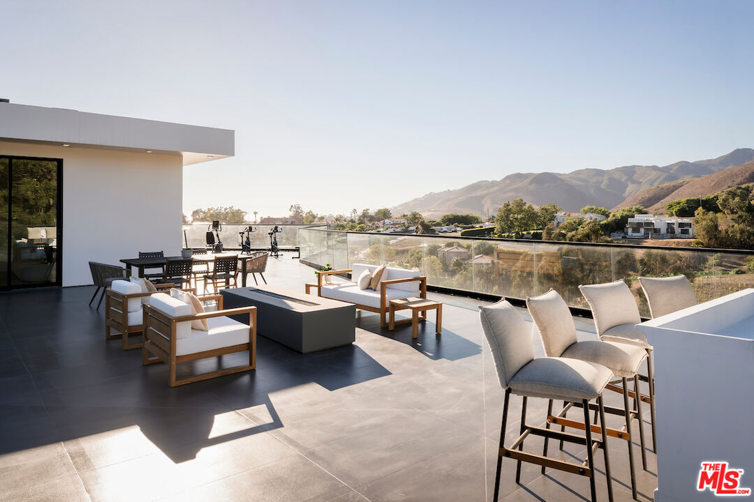 5931 Kanan Dume Road Malibu, CA 90265 - Photo 36 of 50