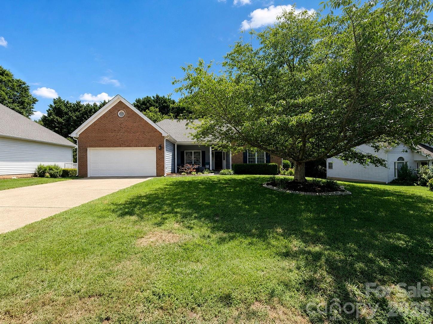 131 Sea Island Boulevard Fort Mill, SC 29708 - Photo 2 of 41