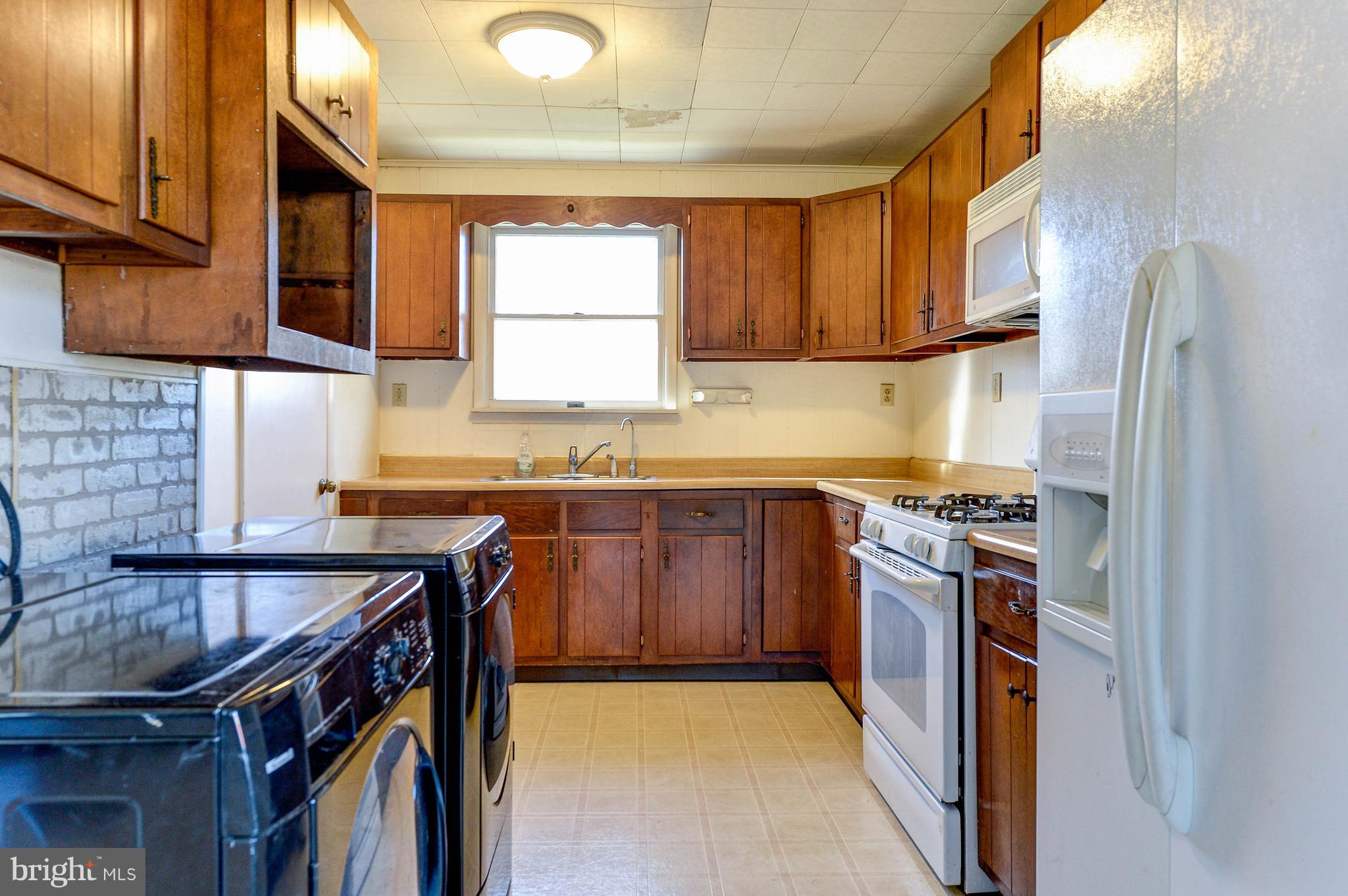 217 Little New York Road Rising Sun, MD 21911 - Photo 4 of 65 Kitchen