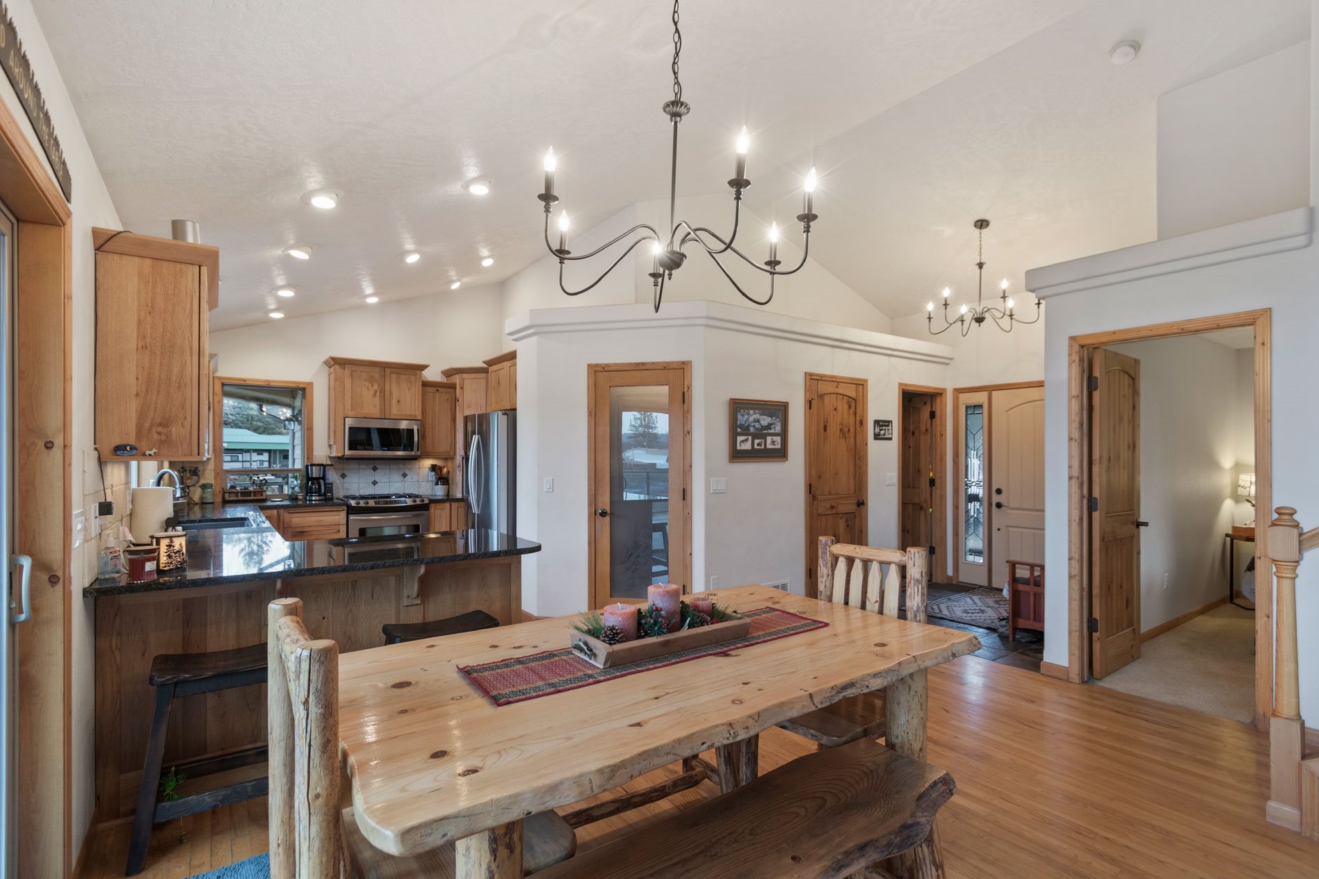 14919 North Hedin Road Nine Mile Falls, WA 99026 - Photo 3 of 38 Gallery Image 3