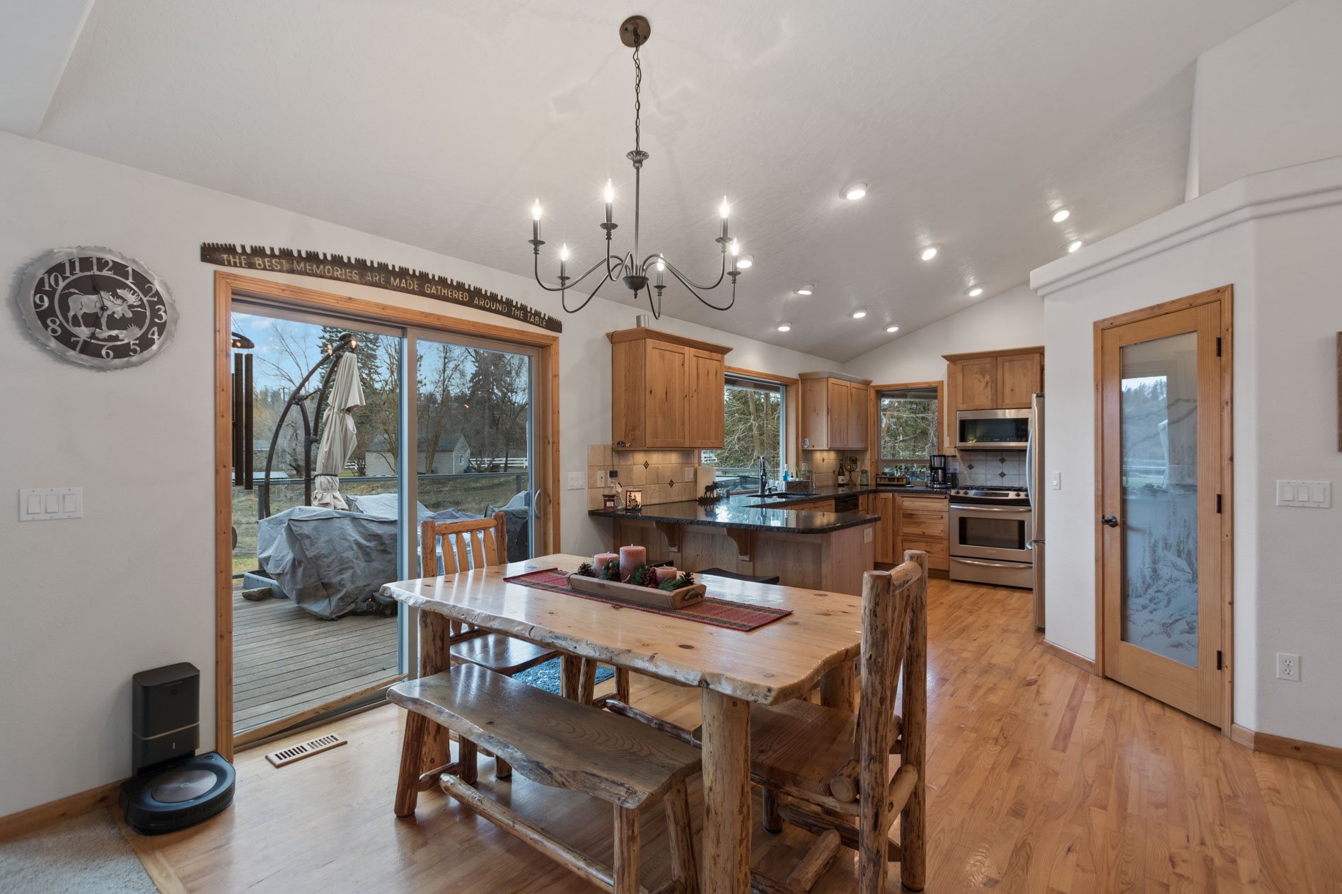 14919 North Hedin Road Nine Mile Falls, WA 99026 - Photo 4 of 38 Gallery Image 4