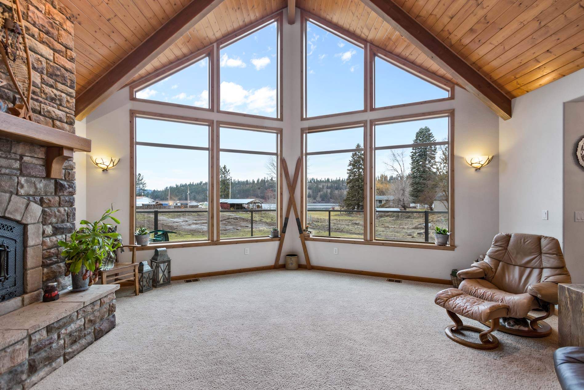 14919 North Hedin Road Nine Mile Falls, WA 99026 - Photo 9 of 38 Gallery Image 9