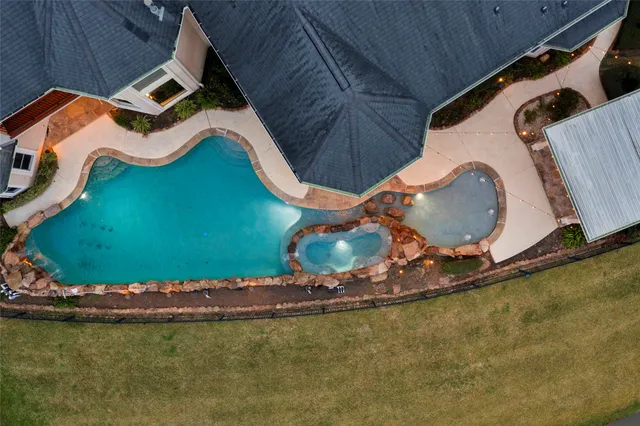 $1,390,000 | 14 Sullivans Landing, Missouri City, TX 77459