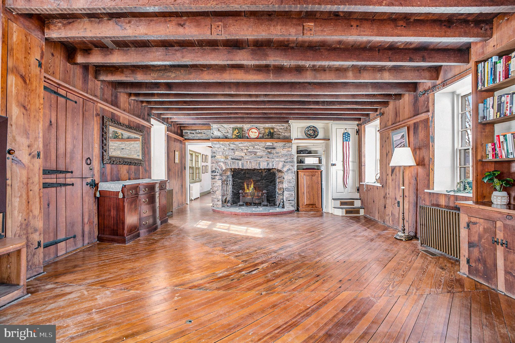122 Walker Road Washington Crossing, PA 18977 - Photo 11 of 59 Gallery Image 11