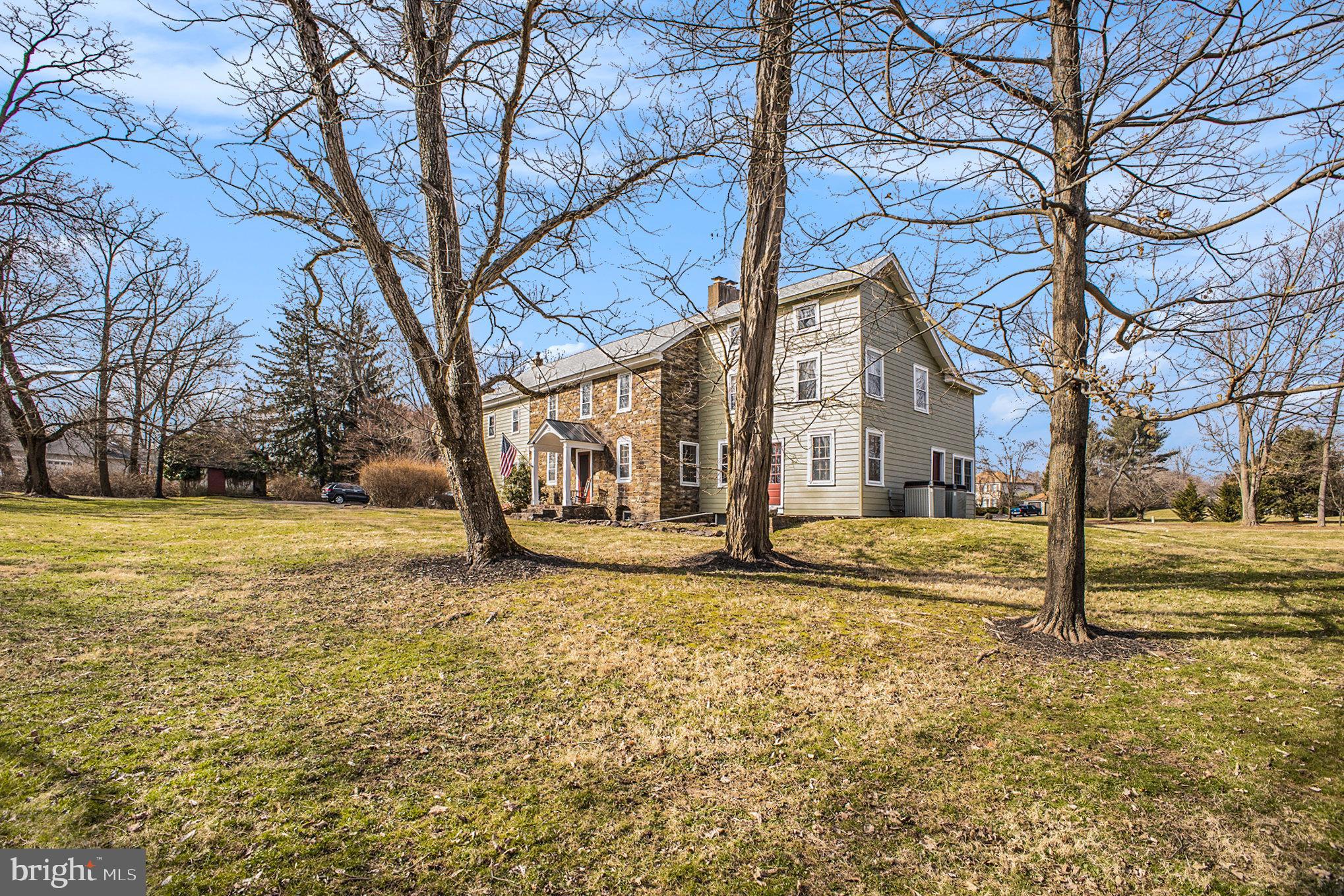 122 Walker Road Washington Crossing, PA 18977 - Photo 2 of 59 Gallery Image 2