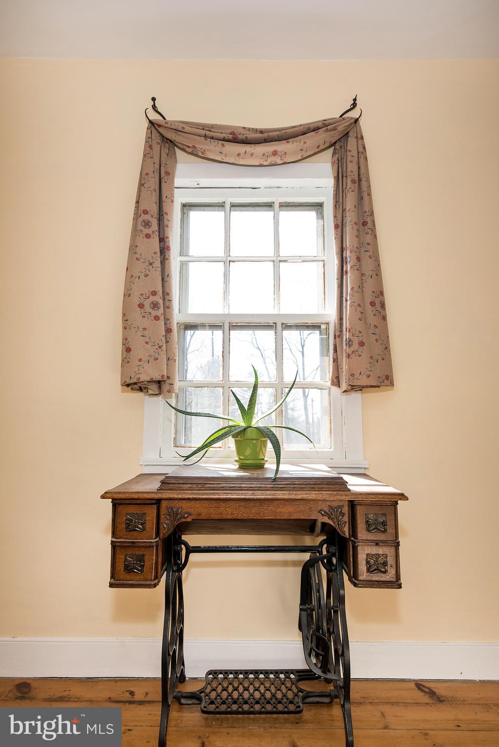 122 Walker Road Washington Crossing, PA 18977 - Photo 22 of 59 Gallery Image 22
