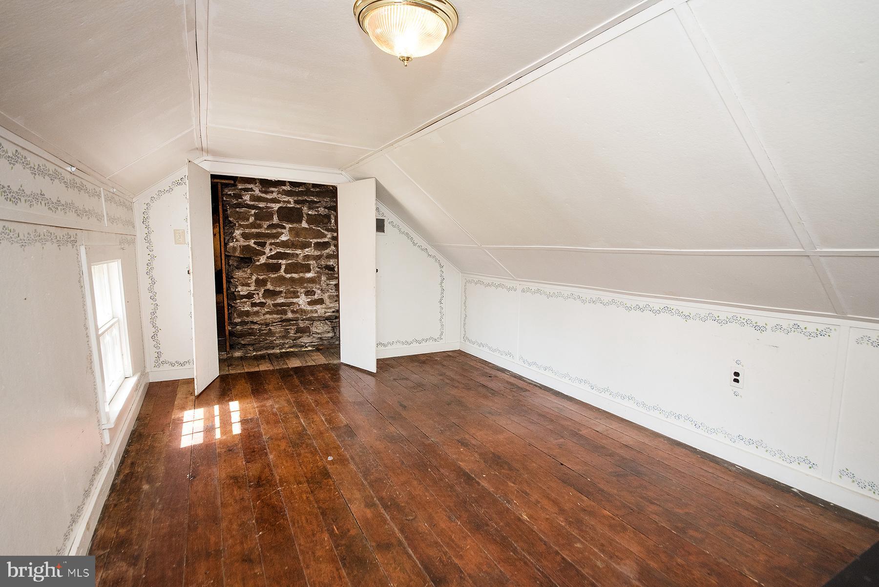 122 Walker Road Washington Crossing, PA 18977 - Photo 31 of 59 Gallery Image 31