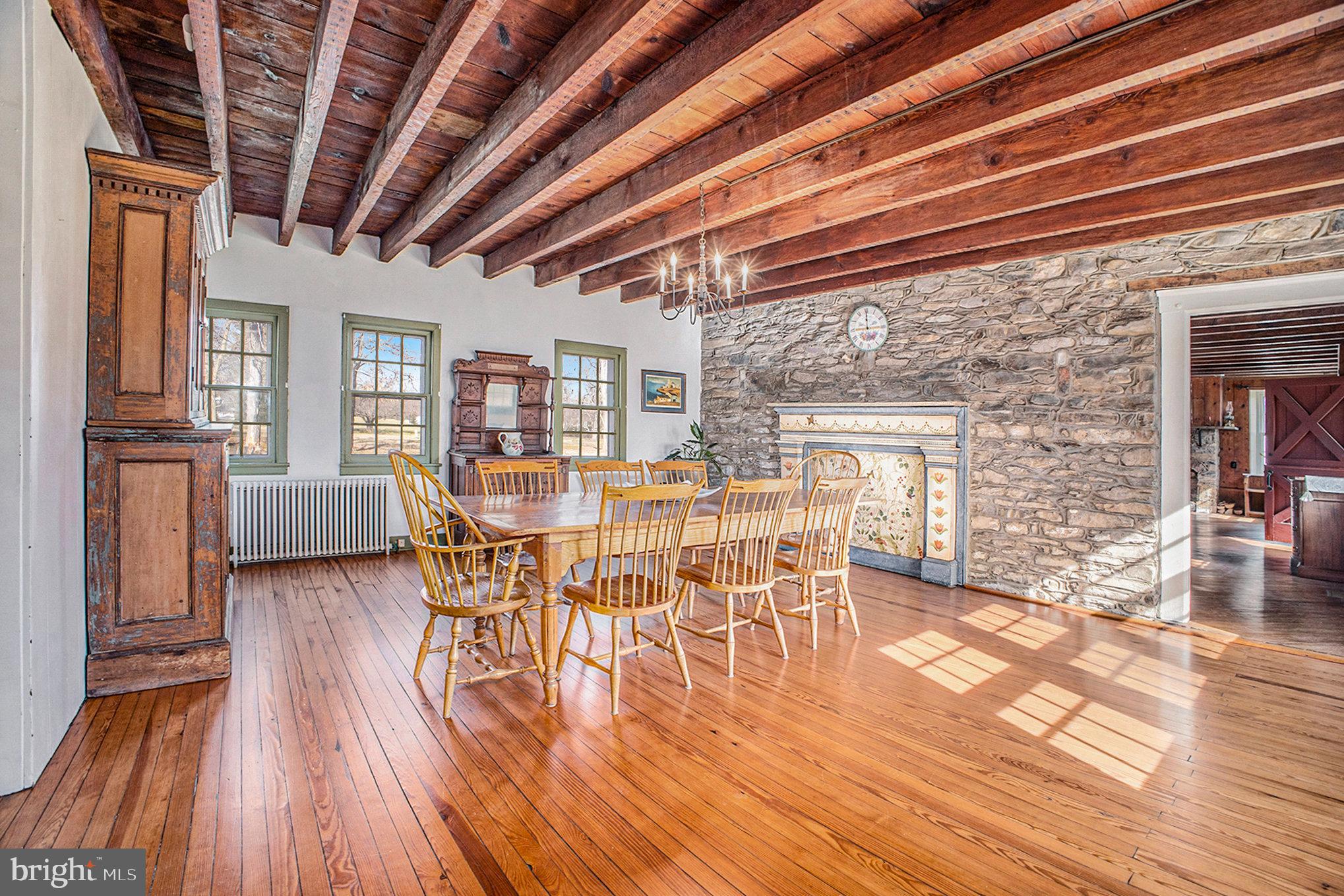 122 Walker Road Washington Crossing, PA 18977 - Photo 7 of 59 Gallery Image 7