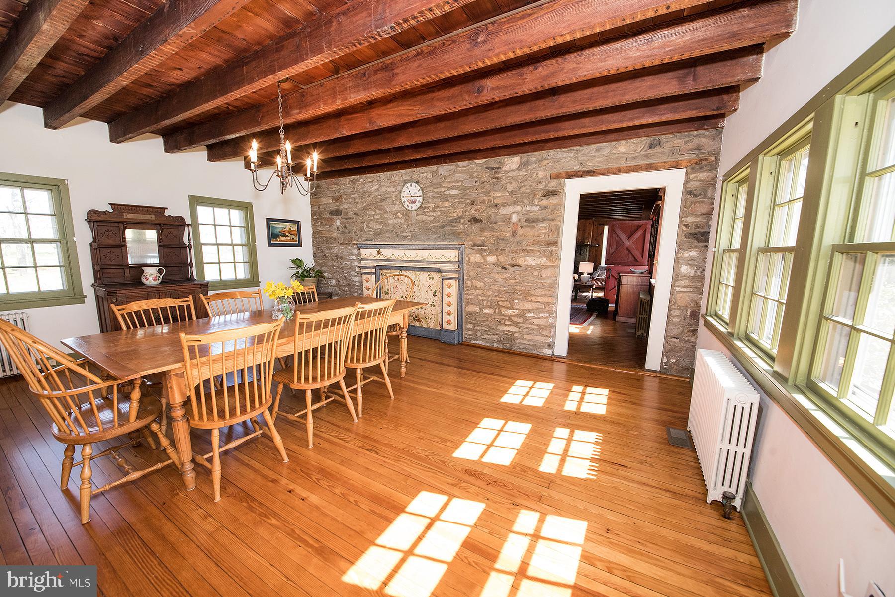 122 Walker Road Washington Crossing, PA 18977 - Photo 9 of 59 Gallery Image 9