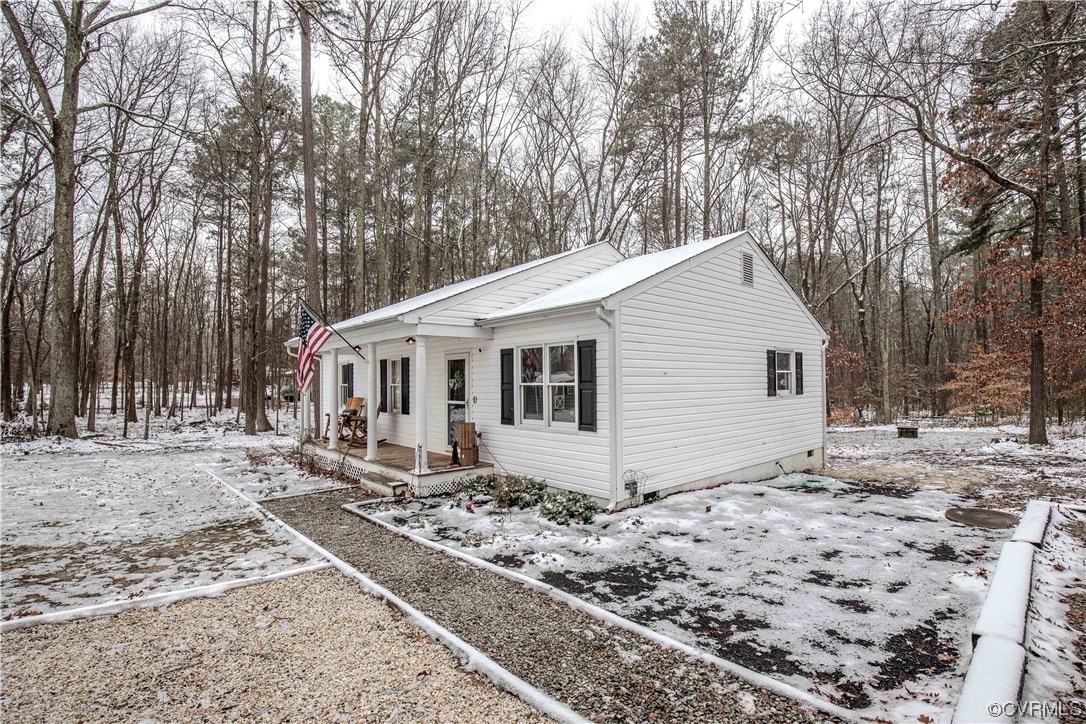 1841 Jeter Road Powhatan, VA 23139 - Photo 4 of 22 Gallery Image 4