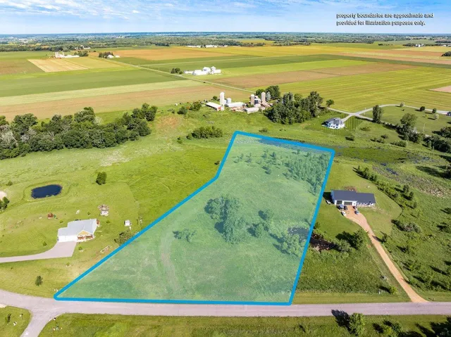 $150,000 | 2382 108th Street, New Richmond, WI 54017