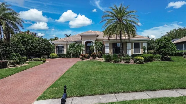 $819,000 | 12713 Grand Traverse Drive, Dade City, FL 33525