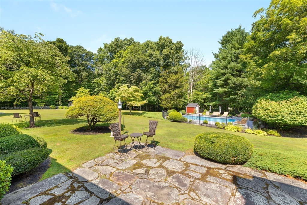 111 Providence Street Mendon, MA 01756 - Photo 11 of 41