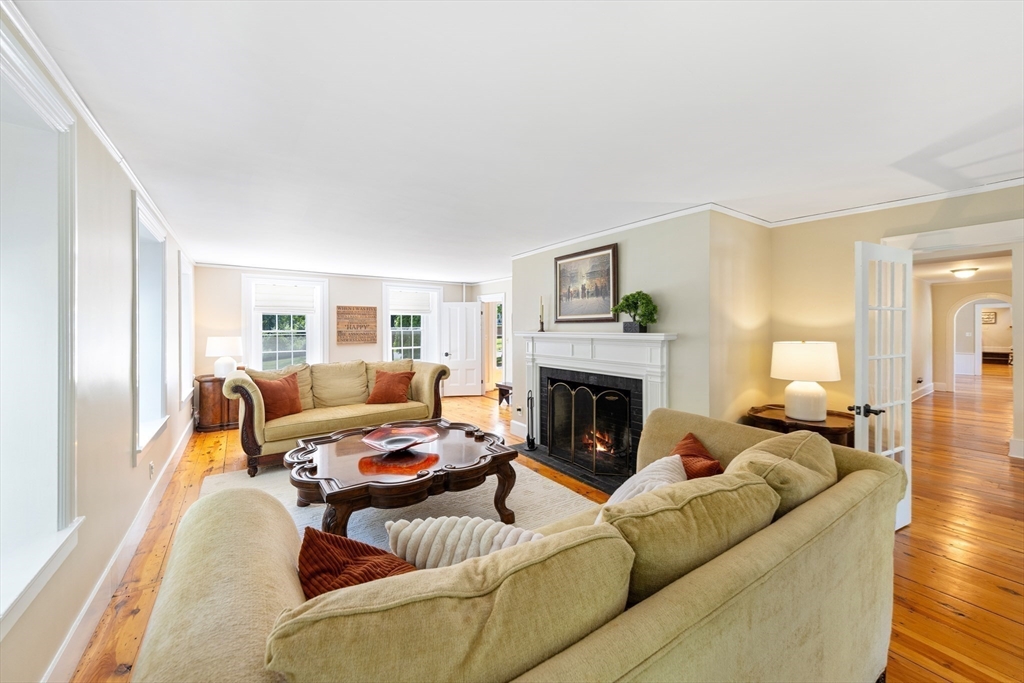 111 Providence Street Mendon, MA 01756 - Photo 28 of 41