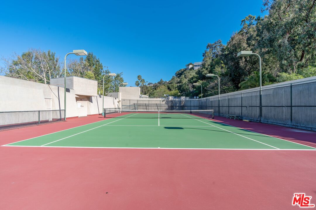 11687 Bellagio Road, Unit 5 Los Angeles, CA 90049 - Photo 27 of 31 a view of outdoor space and yard