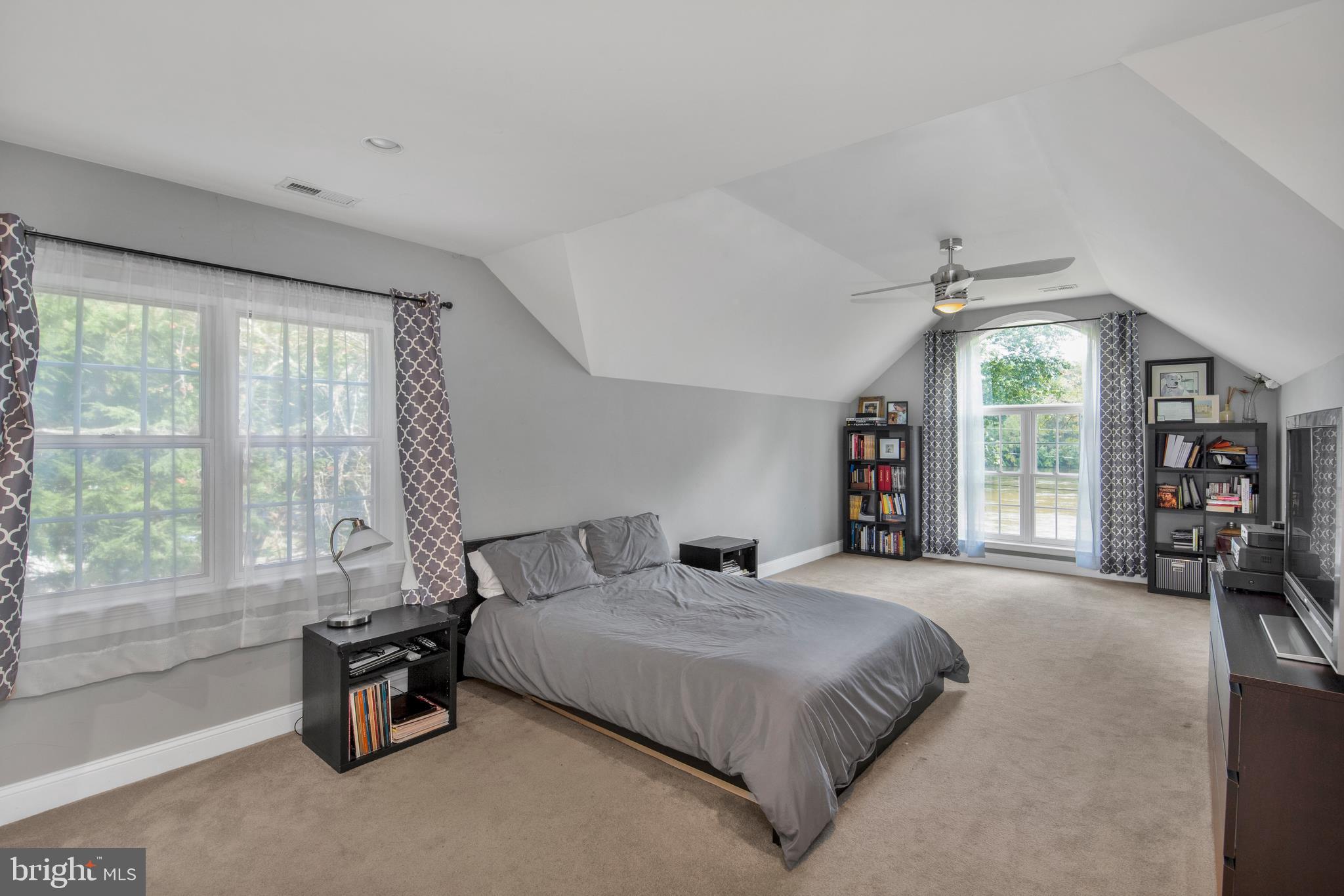 1041 River Road Washington Crossing, PA 18977 - Photo 12 of 35 Gallery Image 12