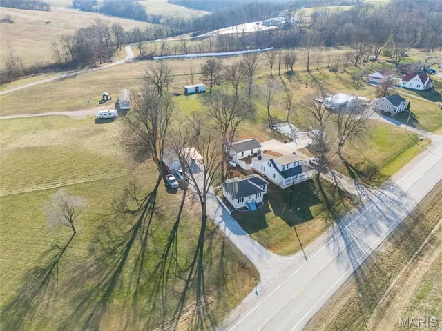 $179,000 | 14699 Highway 61, Ste. Genevieve, MO 63670