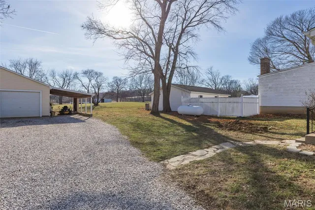 $179,000 | 14699 Highway 61, Ste. Genevieve, MO 63670