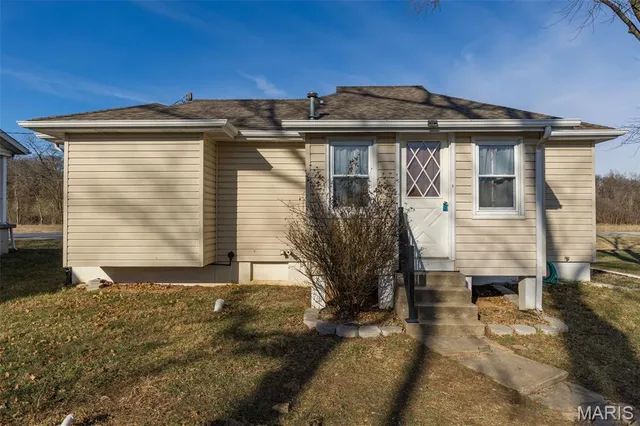 $179,000 | 14699 Highway 61, Ste. Genevieve, MO 63670