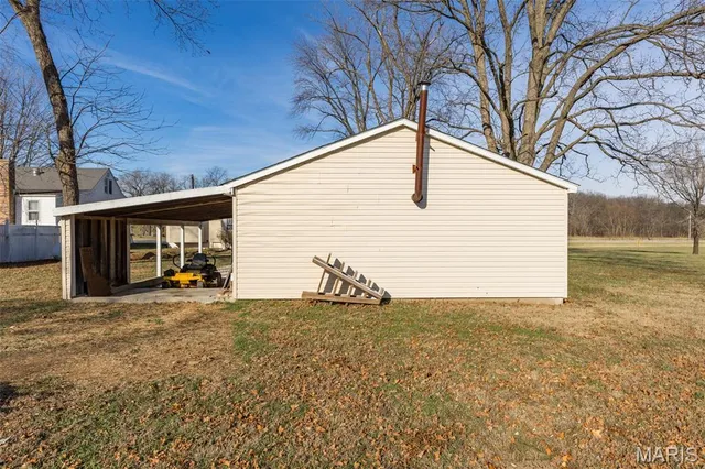 $179,000 | 14699 Highway 61, Ste. Genevieve, MO 63670