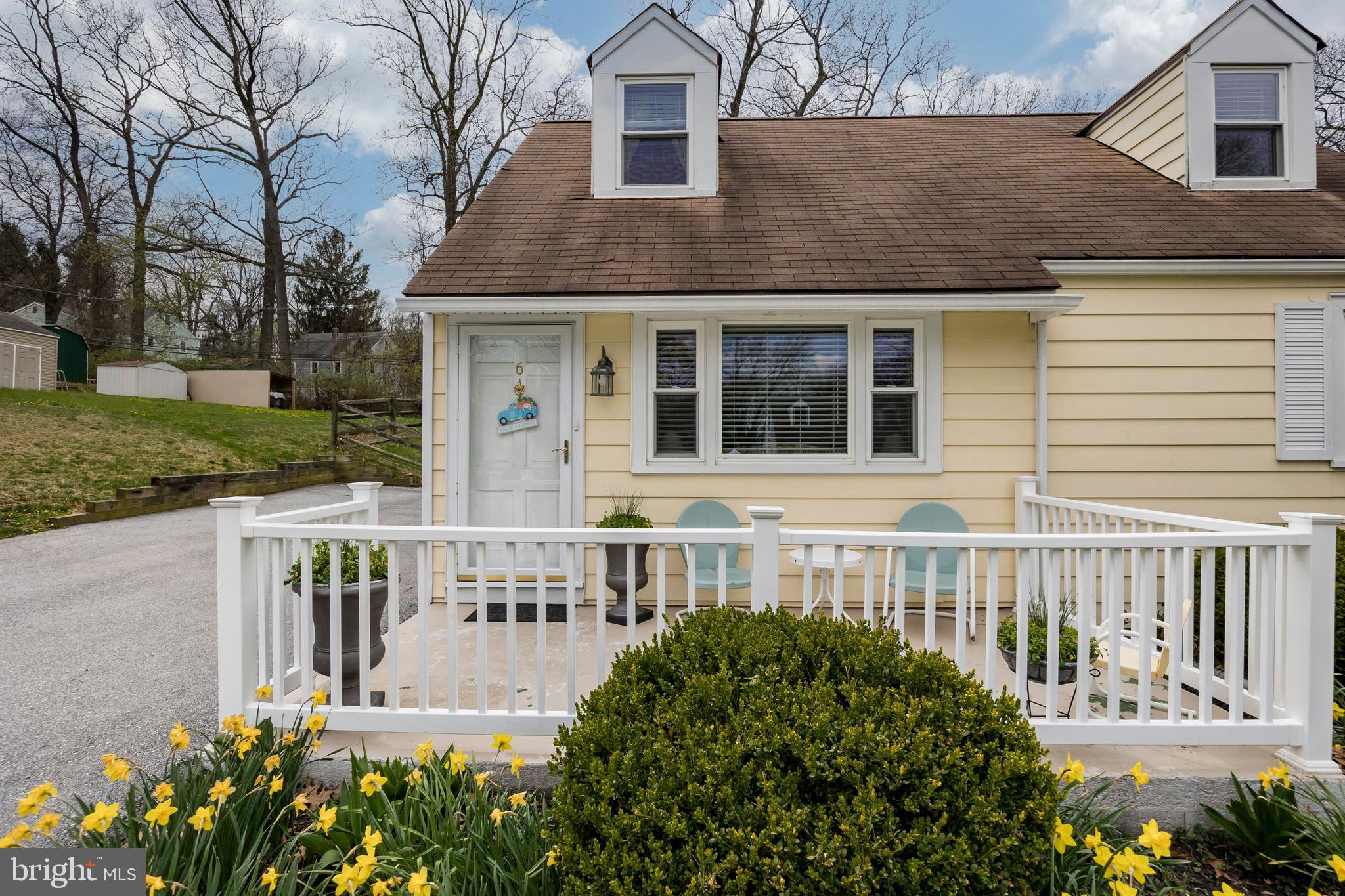 6 Longview Road Malvern, PA 19355 - Photo 3 of 30 Front Porch