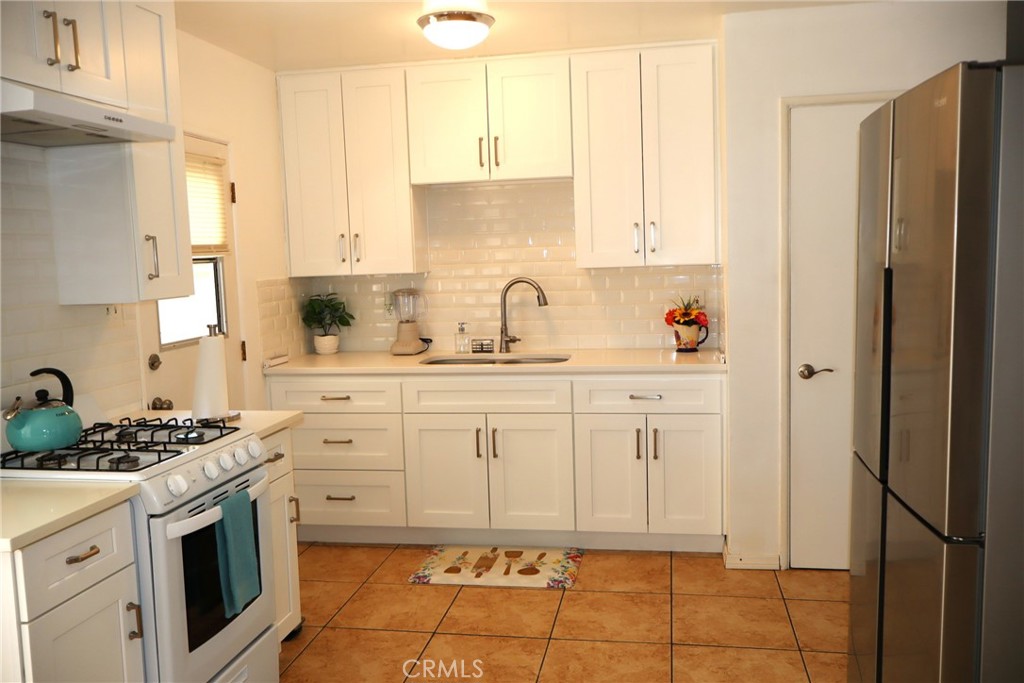 13822 Cornishcrest Road Whittier, CA 90605 - Photo 4 of 17