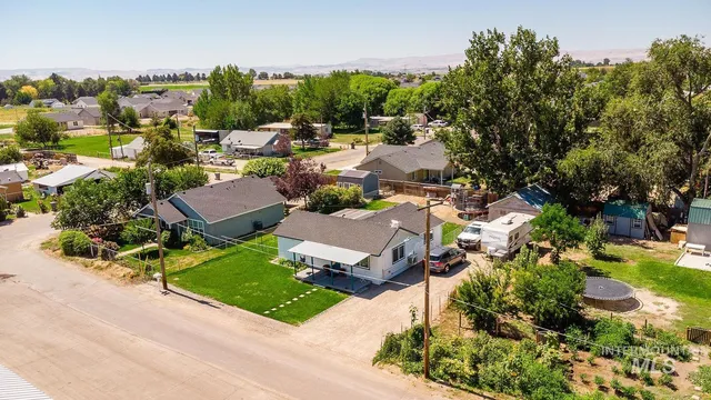 $325,000 | 106 7th Street, Wilder, ID 83676