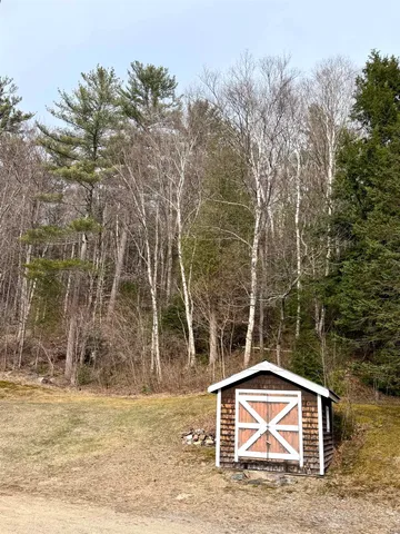 $268,500 | 238 Northside Road, Stark, NH 03582