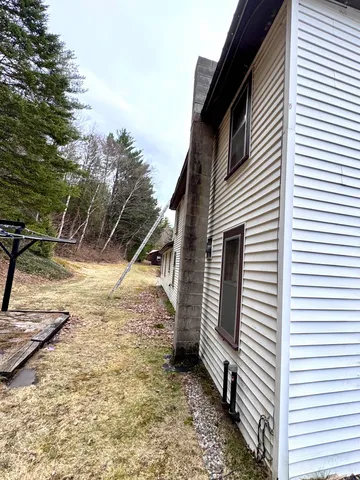 $268,500 | 238 Northside Road, Stark, NH 03582