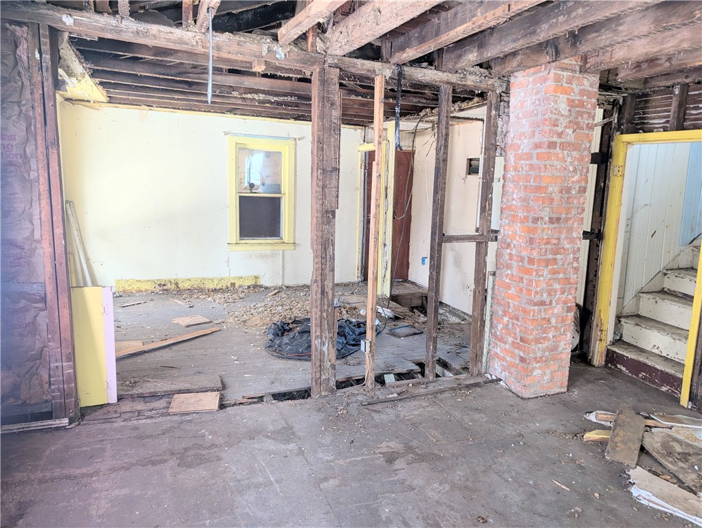 77 Heidelberg Street Rochester, NY 14609 - Photo 4 of 11