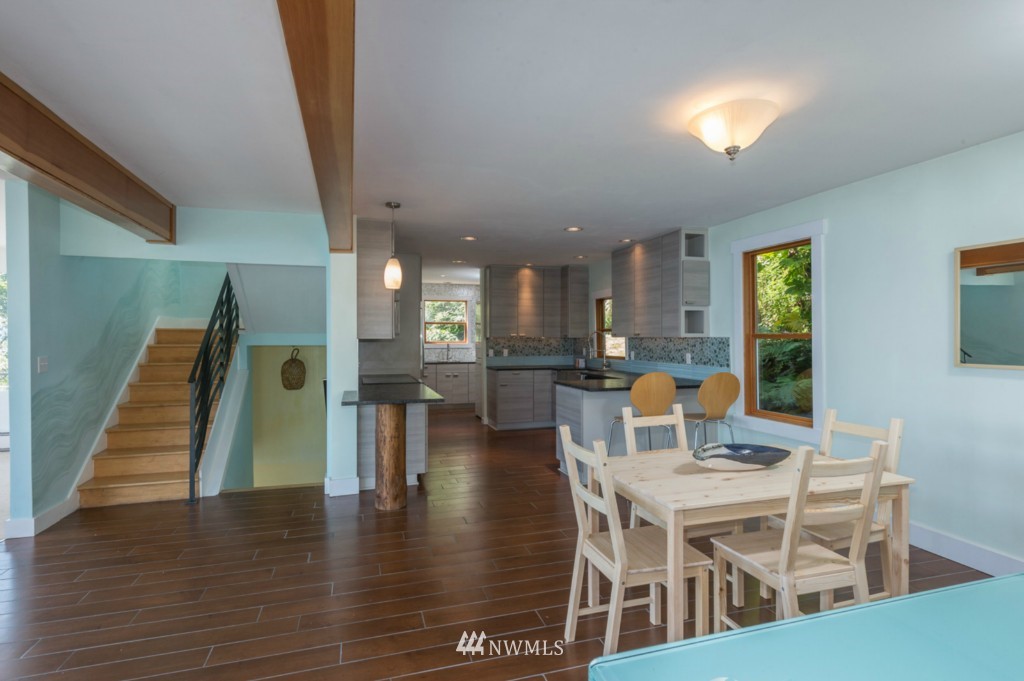 12416 Cunliffe Road Southwest Vashon, WA 98070 - Photo 11 of 25 Gallery Image 11