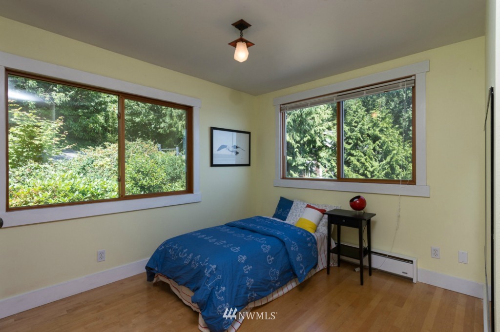 12416 Cunliffe Road Southwest Vashon, WA 98070 - Photo 19 of 25 Gallery Image 19
