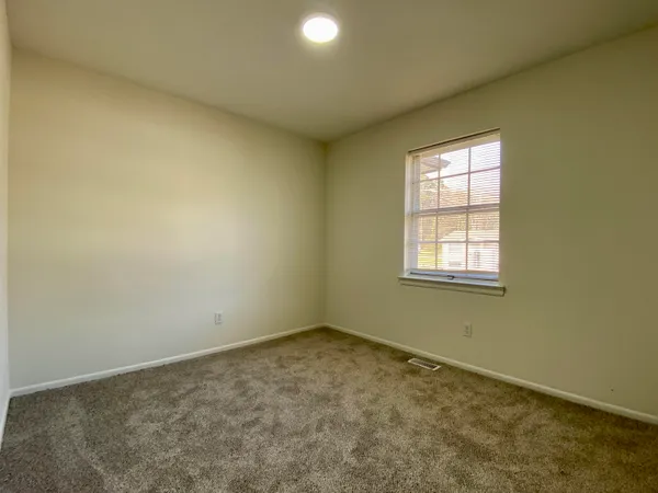 $1,825 | 922 Delores Drive, Hixson, TN 37343