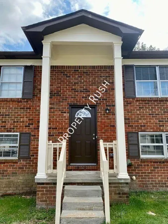 $1,825 | 922 Delores Drive, Hixson, TN 37343