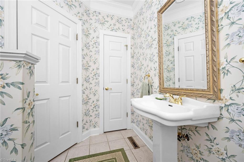 247 James Way Advance, NC 27006 - Photo 11 of 47