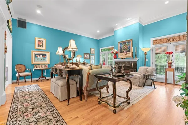 $1,000,000 | 247 James Way, Advance, NC 27006