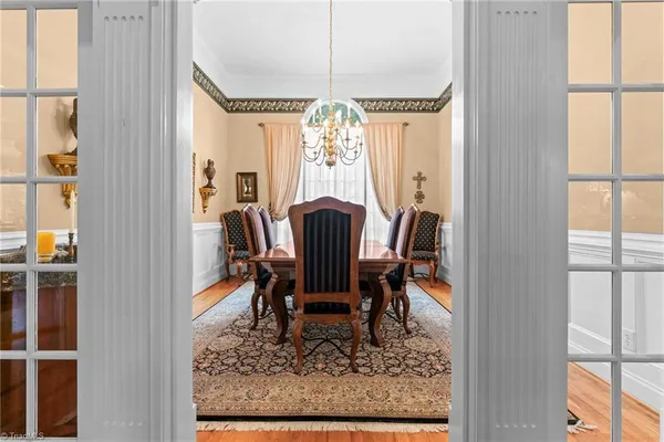 $1,000,000 | 247 James Way, Advance, NC 27006
