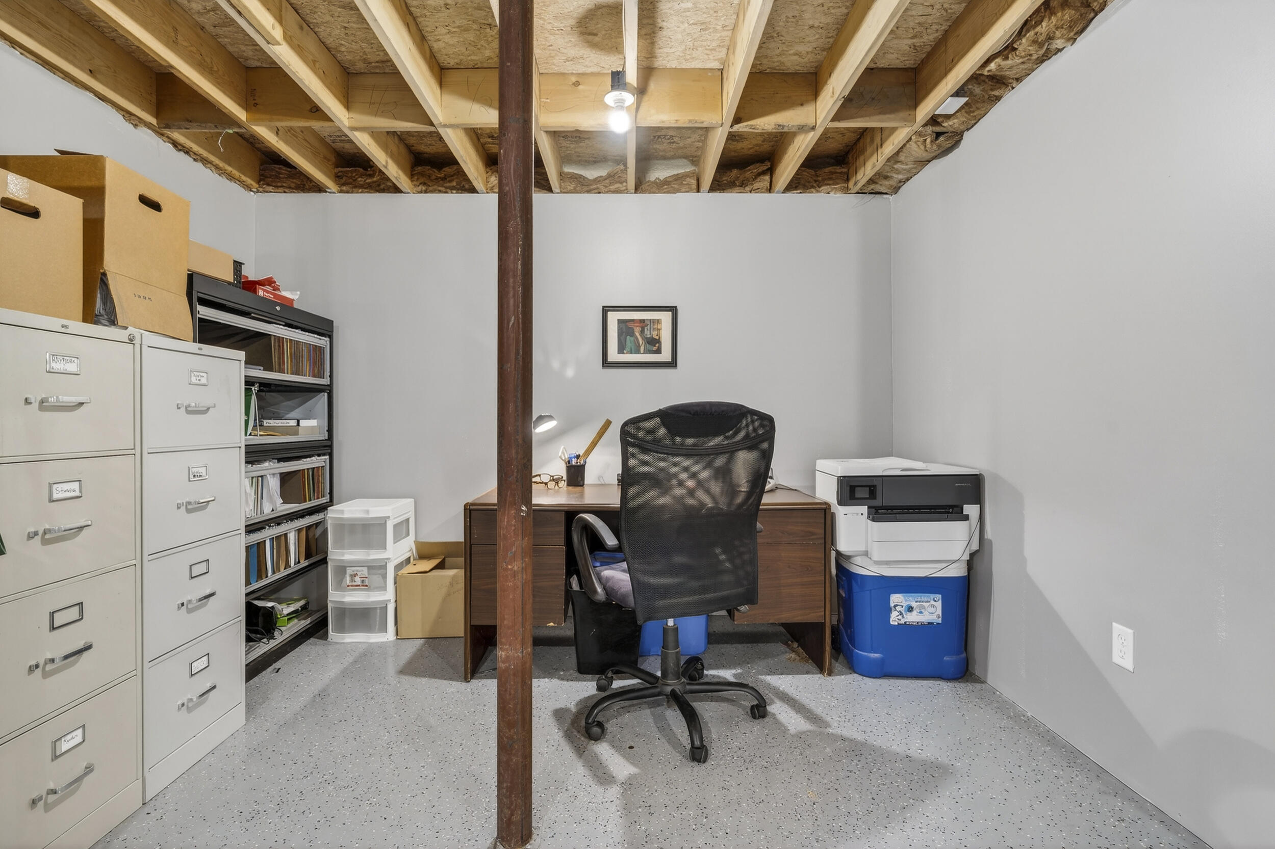 21 Cliff Drive Windham, ME 04062 - Photo 33 of 40 52_21cliff-44