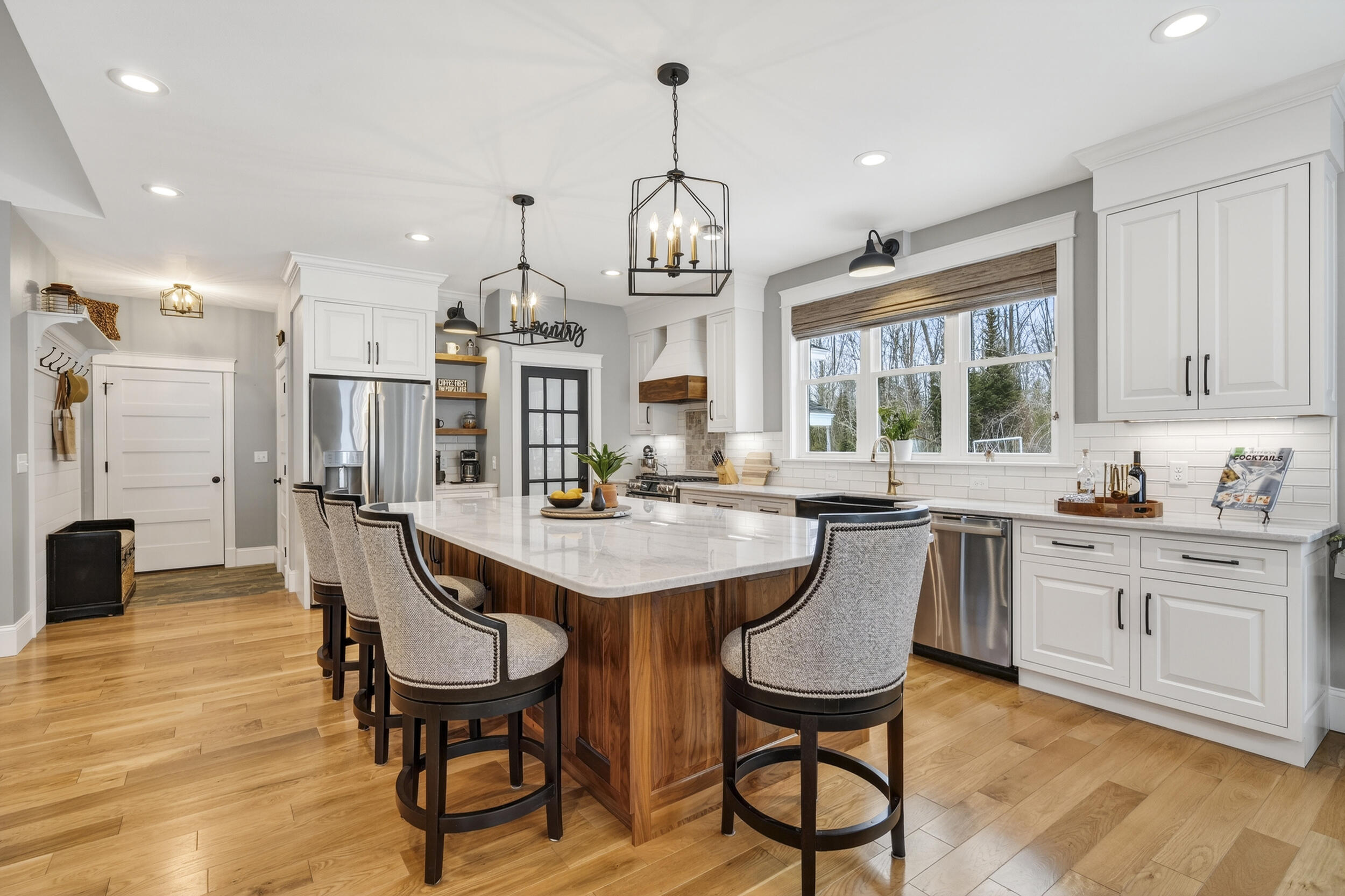 21 Cliff Drive Windham, ME 04062 - Photo 4 of 40 10_21cliff-2