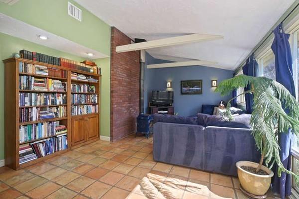 11 Simonds Road Winchester, MA 01890 - Photo 19 of 42 Gallery Image 19