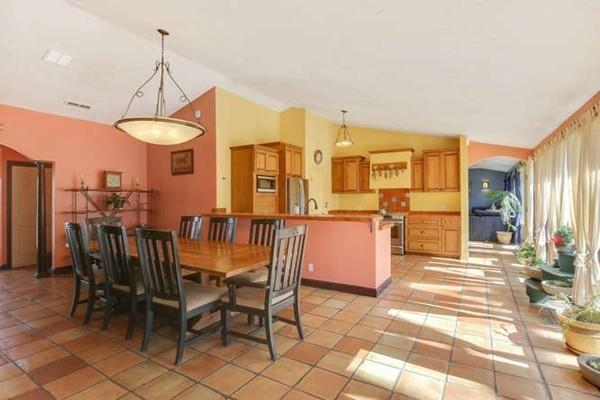 11 Simonds Road Winchester, MA 01890 - Photo 6 of 42 Gallery Image 6